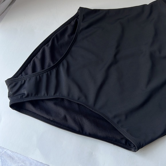 Nine West Women Swimsuit Black One Piece One Shoulder New Large - Picture 13 of 14